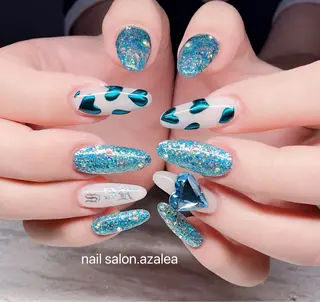 ネイル R inのネイルデザイン