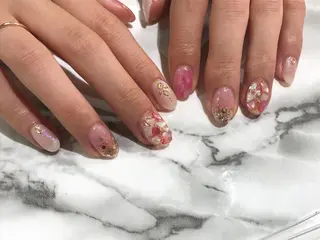ネイル 舞田 苑香のネイルデザイン