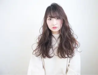 セミロング 美髪矯正・レイヤー 倉友哉のヘアスタイル