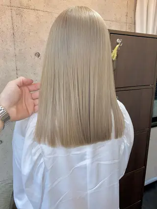 セミロング カラー ⭕️ダメージレス特化 髪質改善🥇丸山憲人のヘアスタイル