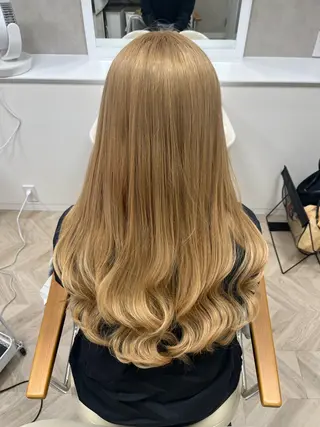 ロング uiki シールエクステのヘアスタイル