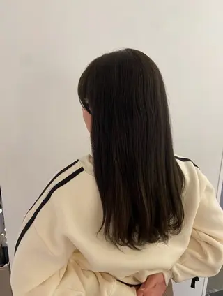 カラー UNBIRTHDAY いずみのヘアスタイル