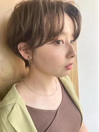 ショート カラー Hareru 豊田 修廣のヘアスタイル
