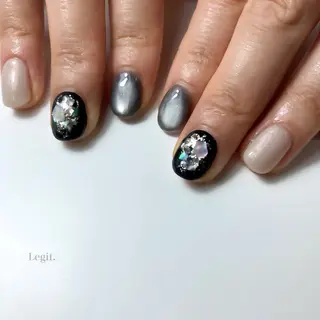 ネイル Legit nail salonのネイルデザイン