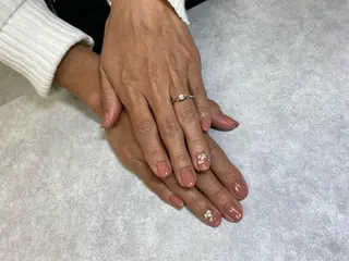 ネイル Ladybird NAOのエステ・リラクイメージ