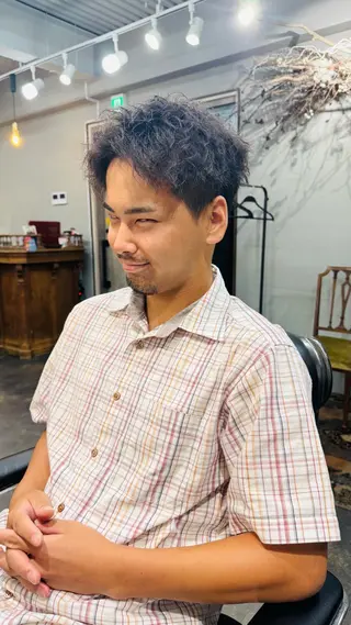 ショート パーマ ヘアアレンジ メンズ mid-c アシスタントひさとのヘアスタイル