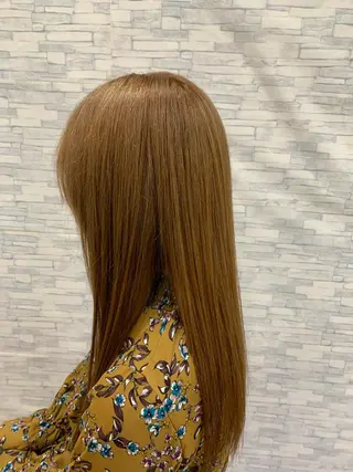 カラー 中原 なおこのヘアスタイル