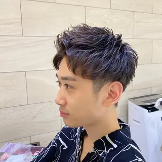 ショート パーマ メンズ 【髪質改善】 梅田　聡のヘアスタイル