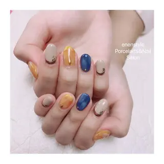 ショート ネイル 👑enen style👑のネイルデザイン