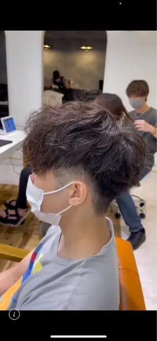 パーマ メンズ 波巻きスパイラル 近藤剛　浦和のヘアスタイル