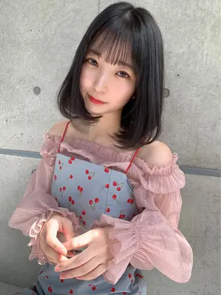 ミディアム カラー 赤み消し韓国ヘア レイヤー縮毛🤍渡邉のヘアスタイル