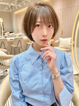ショート カラー 縮毛矯正✨🫧 レイヤー川村利幸のヘアスタイル