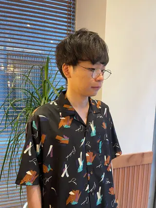 パーマ SASAnagano 岩下サードゥのヘアスタイル