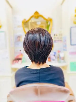 ショート 菅沼 美咲のヘアスタイル