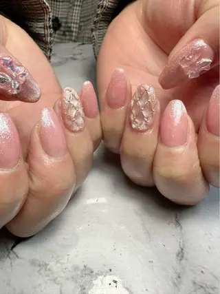 ネイル 新山 聖のネイルデザイン