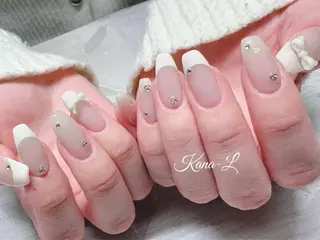 ネイル 芦辺 香奈のネイルデザイン