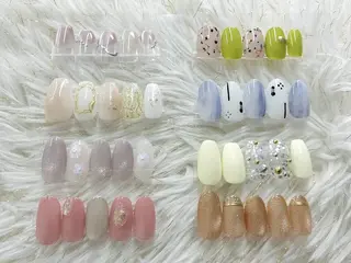 ネイル She by M. Ryoukaのネイルデザイン