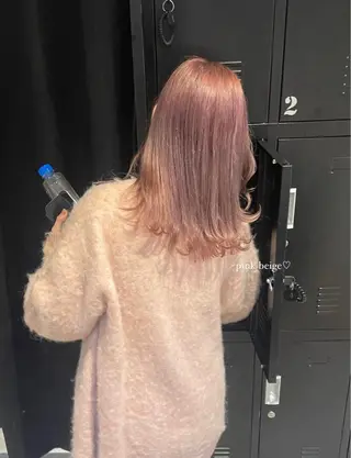 ロング カラー パーマ ヘアアレンジ キッズ ネイル マツエク・マツパ アイブロウ Himawari♡ 柔らかいカラーのヘアスタイル