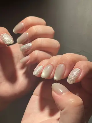 ネイル Nailsalon Repos.所属・Rika🌼 シンプル•マグネットのネイルデザイン