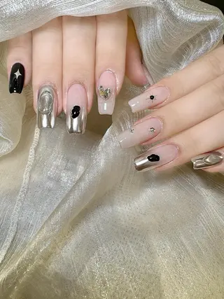 ネイル 里奈 Nailのネイルデザイン
