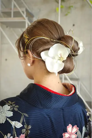 セミロング ヘアアレンジ モリモト サナのヘアスタイル