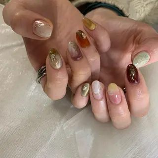 ネイル 里見 麗のネイルデザイン