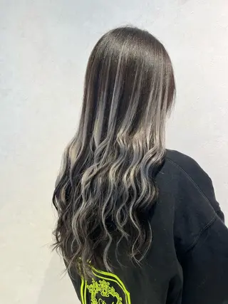 ロング EARTH長岡 🌼渡辺まい🌼のヘアスタイル