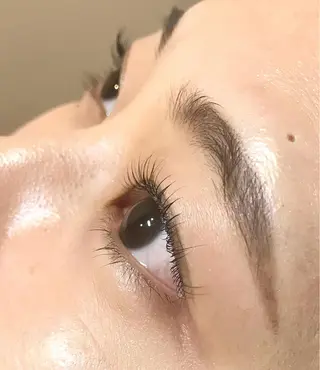 マツエク・マツパ 矢部 奈々の眉毛・アイブロウイメージ
