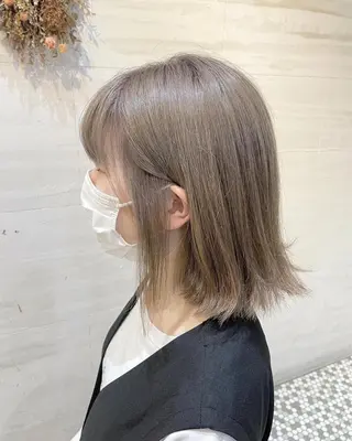 ミディアム カラー Hiro ヒロのヘアスタイル