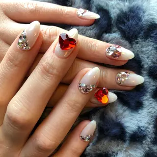 ロング カラー ヘアアレンジ キッズ ネイル マツエク・マツパ 福田 加奈のネイルデザイン