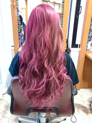 ロング カラー 100%髪質改善特化 TRUNSのヘアスタイル