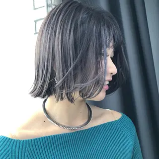ミディアム カラー ORIKA 美容室のヘアスタイル