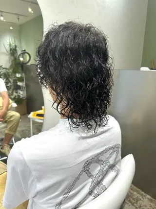 ミディアム Sabby氏川洸希 パーマのヘアスタイル