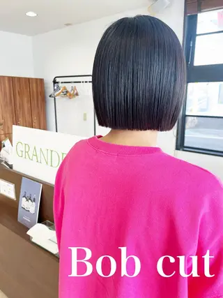 ショート カラー∫カット∫ 髪質改善🤍MIKUのヘアスタイル