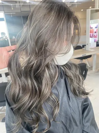 セミロング カラー ヘアアレンジ ネイル マツエク・マツパ アイブロウ 井上 一平のヘアスタイル