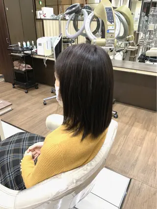 セミロング パーマ ブリーチでもできる 縮毛矯正相原慎🌈のヘアスタイル