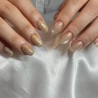 ネイル 友田 晴香のネイルデザイン