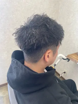 ショート メンズ 三川 啓英 / 縮毛矯正/髪質改善のヘアスタイル