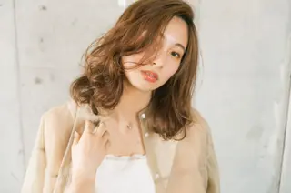 ミディアム カラー パーマ 立石 タテイシのヘアスタイル