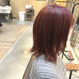 ミディアム 綿貫 美雪のヘアスタイル