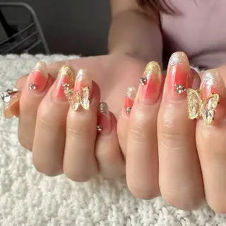 ネイル 新山 聖のネイルデザイン