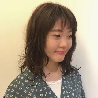 ミディアム カラー ヤマモト マイのヘアスタイル