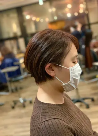 ショート 🎨インナーカラー が得意👍新垣⚜️のヘアスタイル