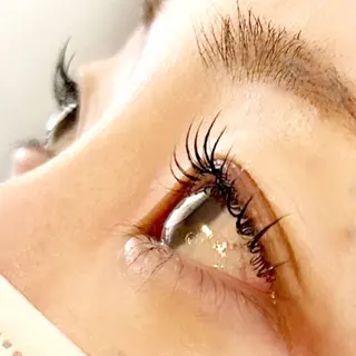 マツエク・マツパ pyt【ピュット】所属・小笠原 真佑子のマツエク・マツパデザイン