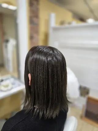 ミディアム カラー 田中 牧子のヘアスタイル