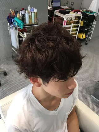パーマ メンズ 中江 麻友のヘアスタイル