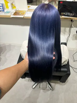 ロング ケアブリーチ 黒瀬有汰のヘアスタイル