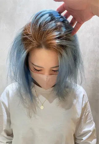 ミディアム カラー 髪質改善ストレート オルメントのヘアスタイル