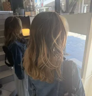 ミディアム ヘアアレンジ 八村 一花のヘアスタイル