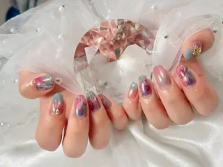 ネイル bijou nails　蓮のネイルデザイン